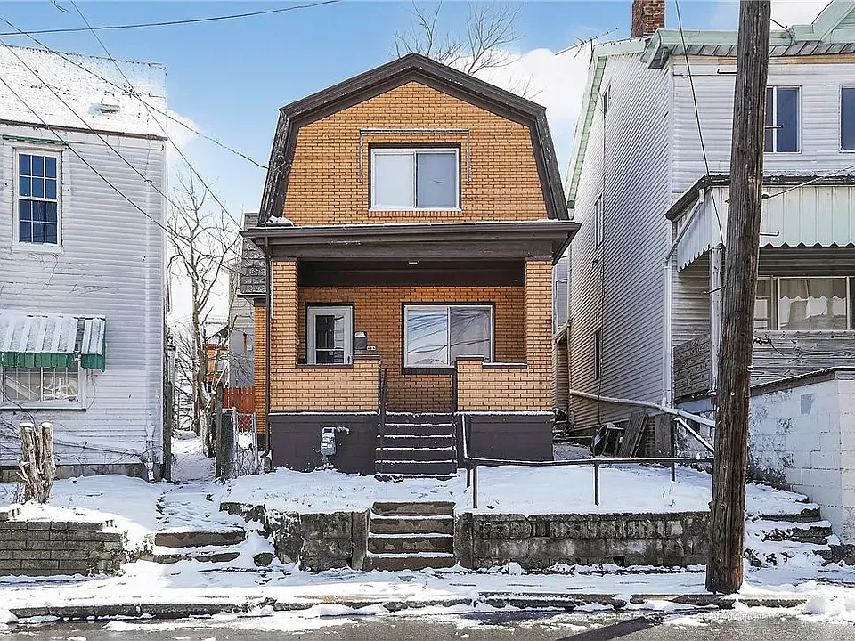 116 Locust St