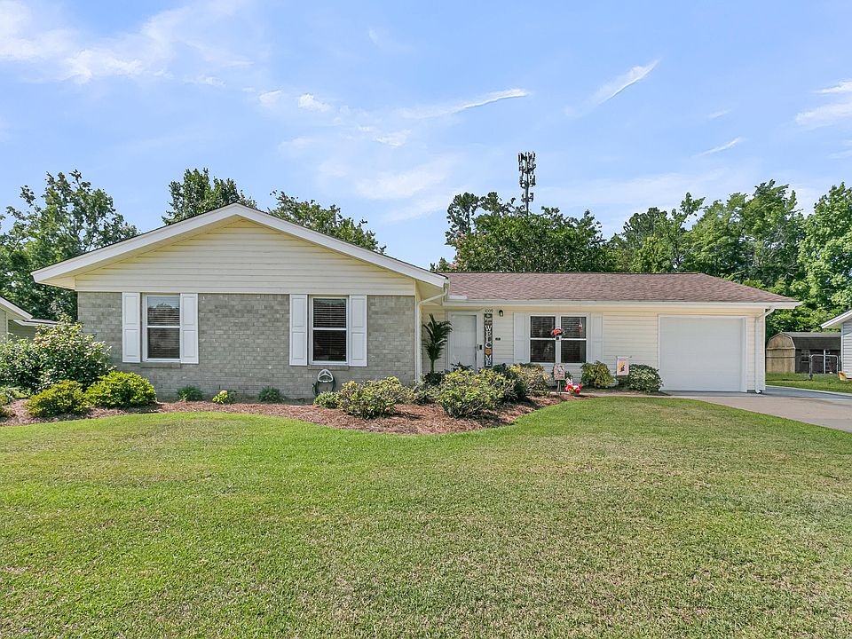 1st image of 1009 Mountain Pine Rd