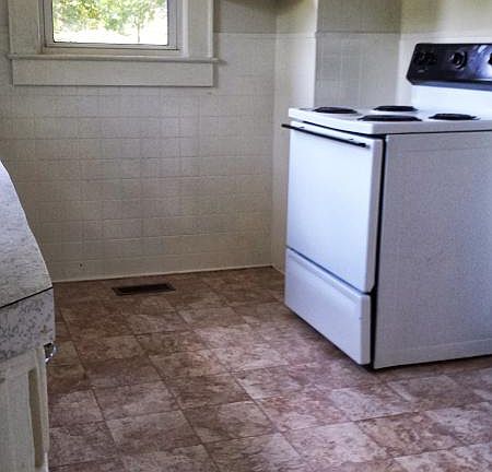 2nd image of 26 S Gaither Ave