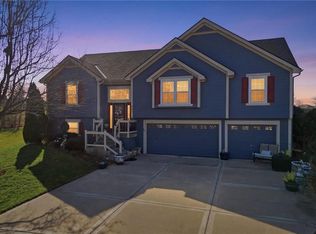 200 E 20th Ter, Kearney, MO 64060