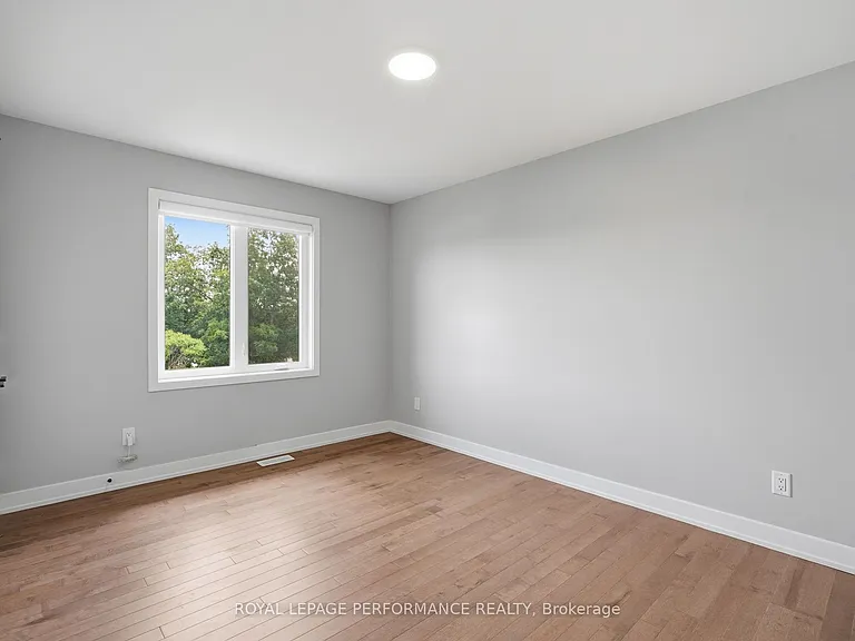 504 Barrage St — Photo 27