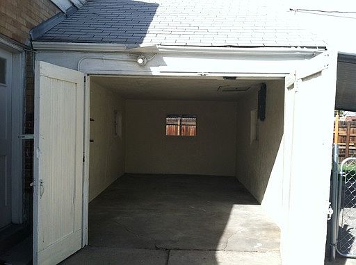 4th image of 1300 N Sheridan Blvd