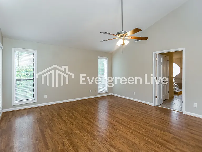 2493 Oakrill Rd — Photo 3