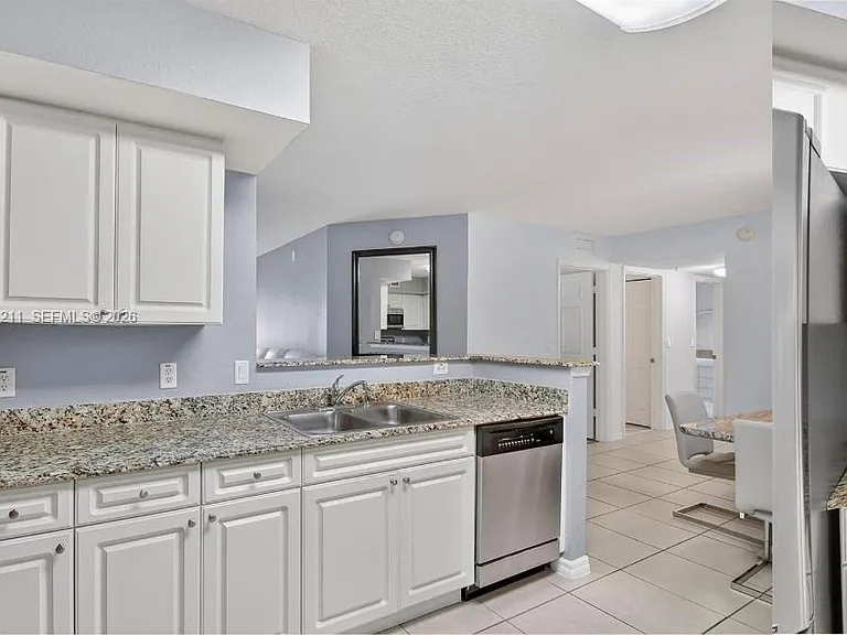 6769 Heritage Grande #2201 — Photo 12