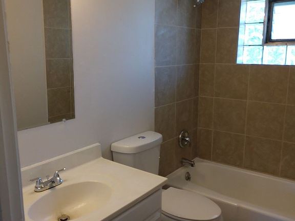 3rd image of 1708 Joppa Ave APT 5