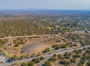 377 Tamarack Rd, Pinon Hills, CA 92372