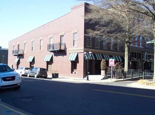 133 Market House Sq, Paducah, KY 42001