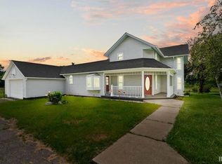 18716 Auburn Rd, Huntertown, IN 46748