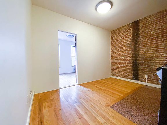 5th image of 435 W 54th St #1DE