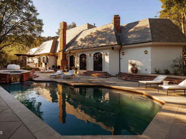1484 Rutherford Dr, Pasadena, CA 91103