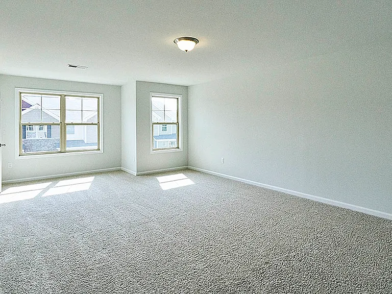 729 Andrade Dr — Photo 8