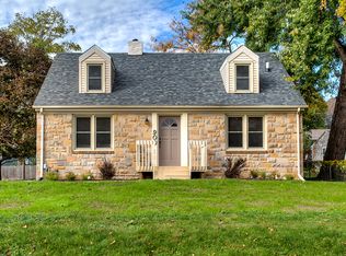 900 38th St, Des Moines, IA 50312