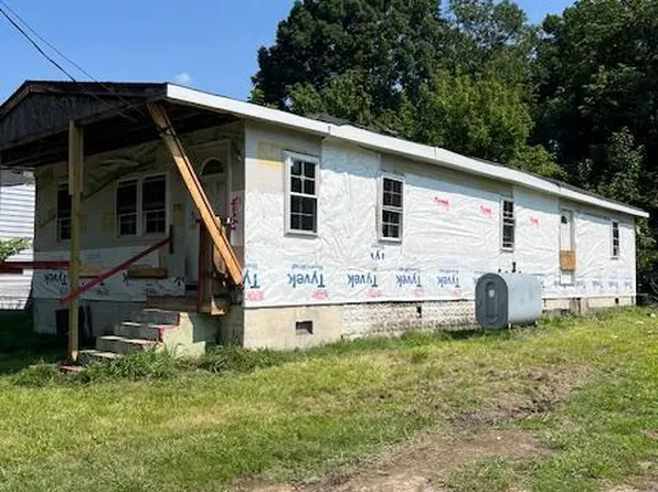 2305 Thomas Ave, Upper Chichester, PA 19014