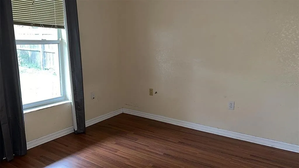 3 bed, 2.0 bath, 1146 sqft, $2,200 — Photo 4