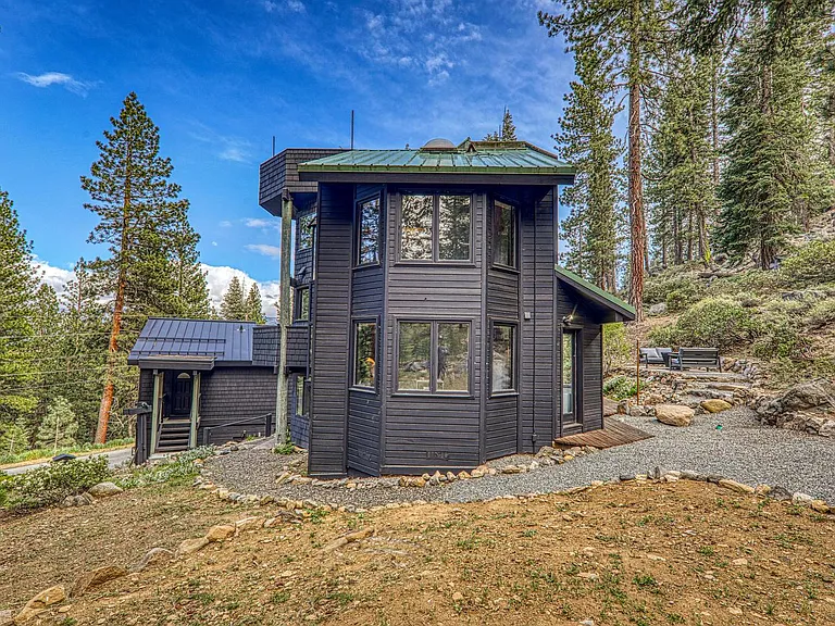 10594 Snowshoe Cir — Photo 21