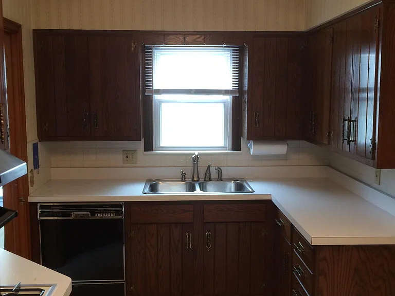 8329 Walnut Dr — Photo 7