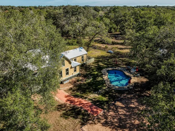 20984 Fm 1094, New Ulm, TX 78950