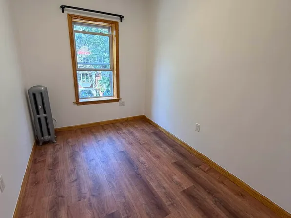 845 East 12th Street image 1 of 7