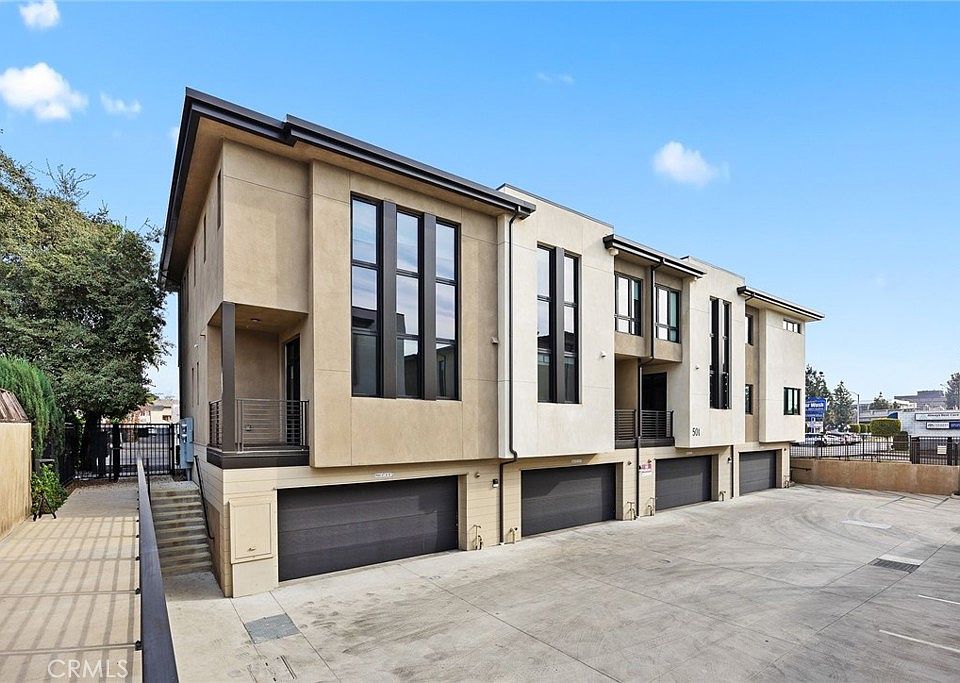 2nd image of 501 N Santa Anita Ave