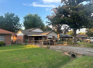 513 Sunnyside St, Houston, TX 77076