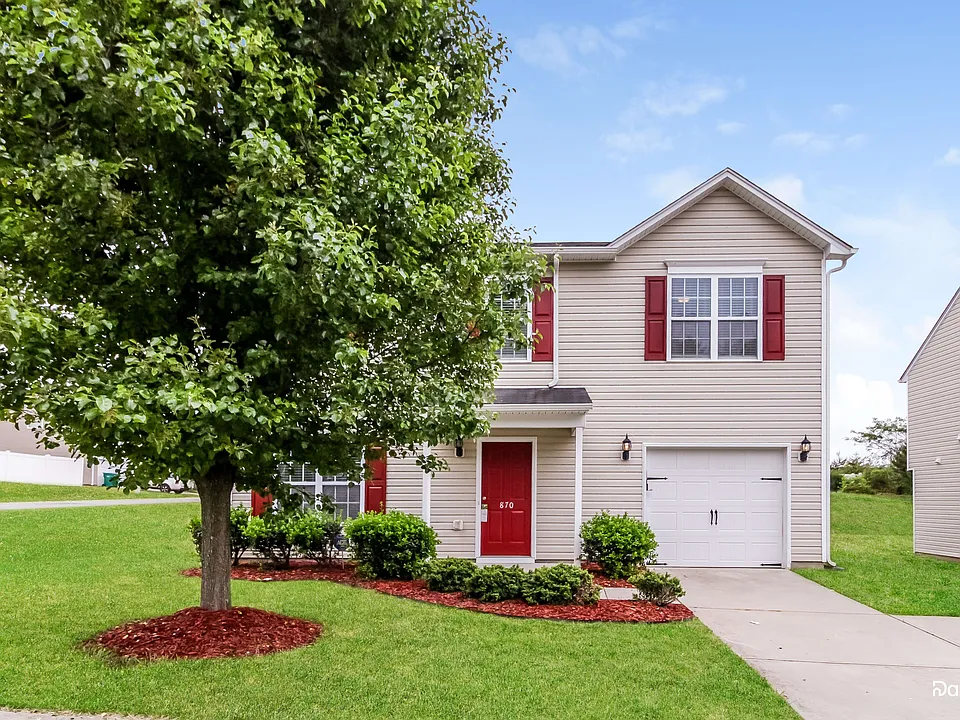 870 Bitting Hall Cir