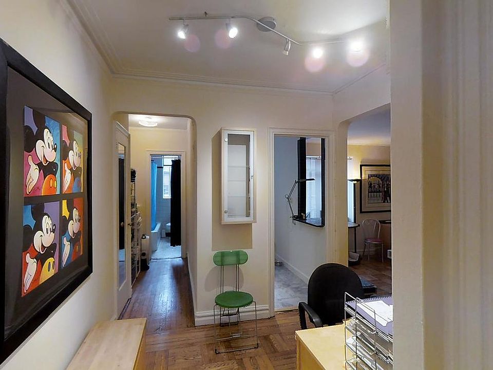 1st image of 255 W 23rd St APT 5AW