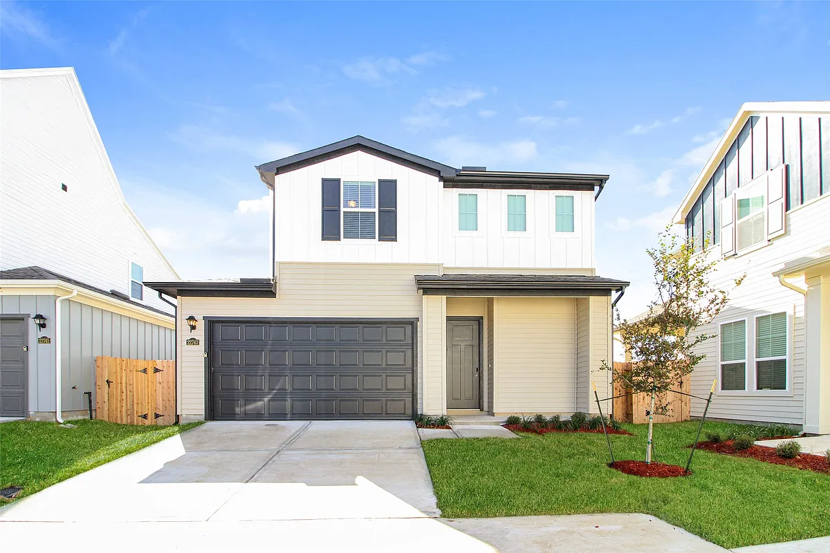 Building Photo - 22743 Terrazzo Dr #22743