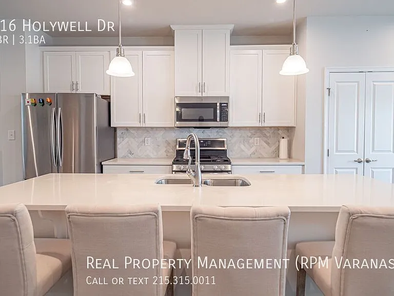 516 Holywell Dr — Photo 8