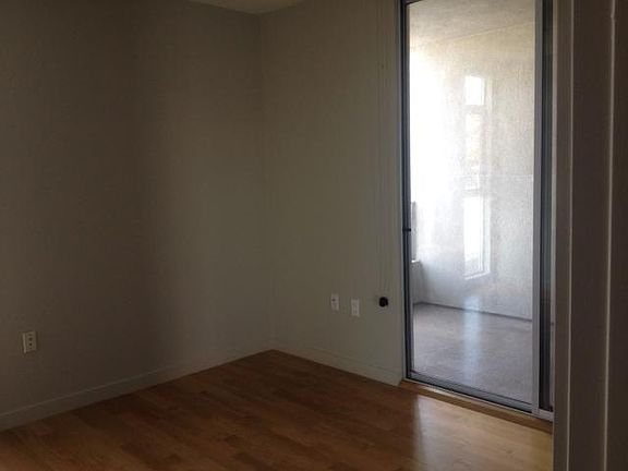 2nd image of 1842 Purdue Ave APT 302
