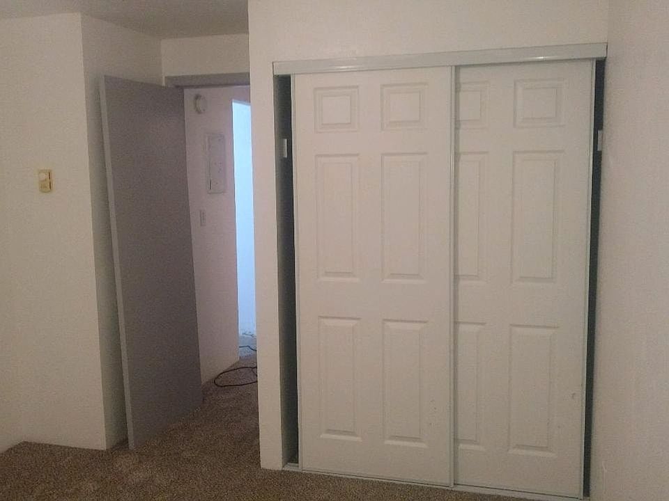 CO0000 389 NE 10th St Madras OR Zillow