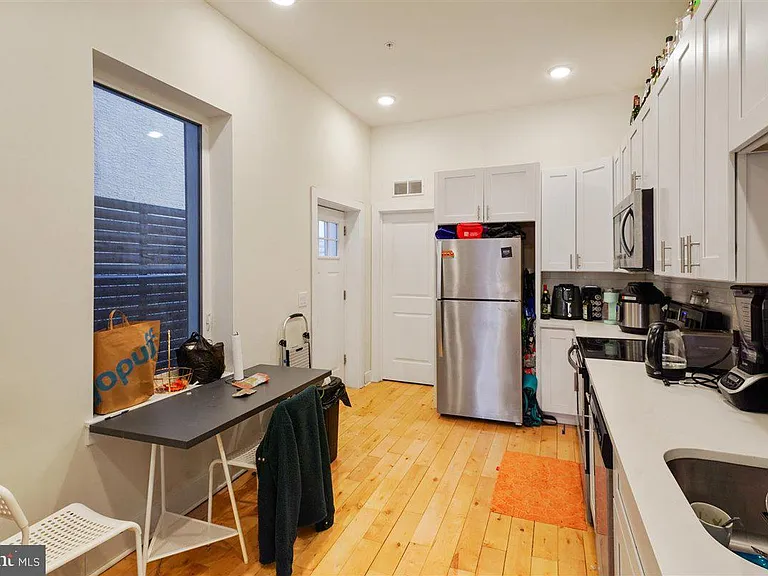 1945 N Gratz St #A — Photo 3