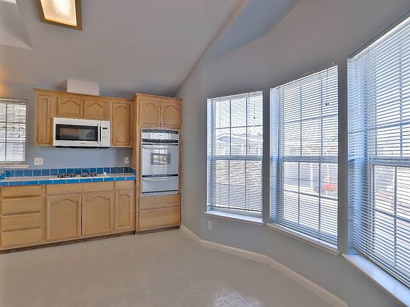 4th image of 5770 Winfield Blvd Spc 133