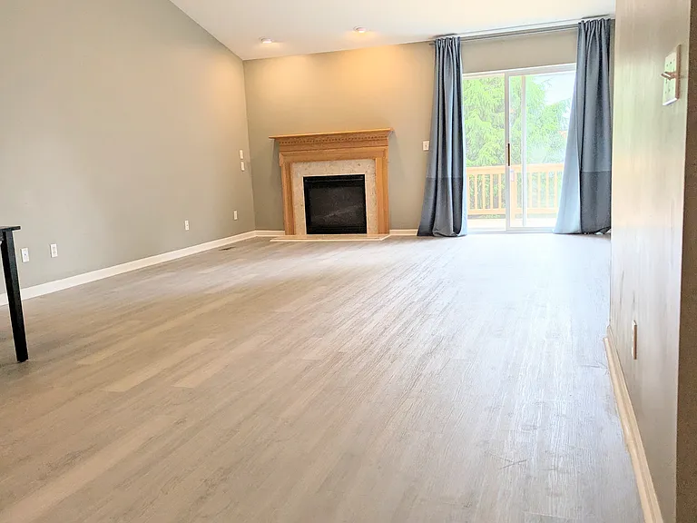 1866 N Kenwyck Dr — Photo 27