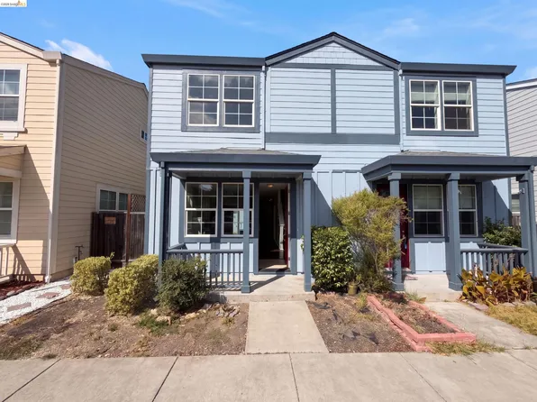 2560 N Village Dr, Santa Rosa, CA 95403