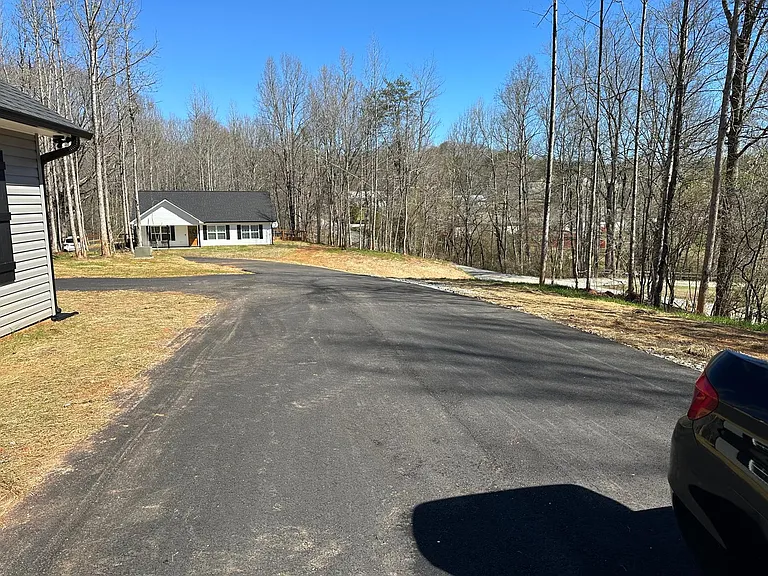 295 Pony Lake Rd — Photo 4