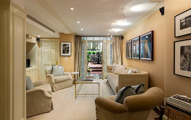 Sold by Compass | media 9