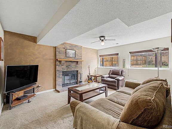 5th image of 648 Ridgeglen Way