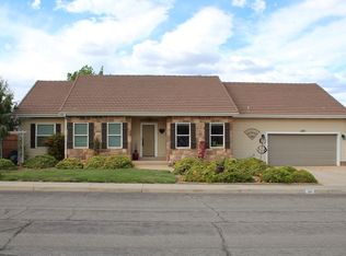 281 E 1020 S, Ivins, UT 84738