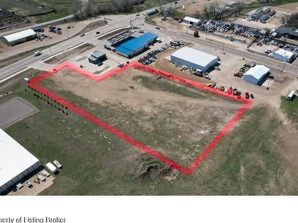 Interstate Highway 94 Business Loop, Dickinson, ND 58601