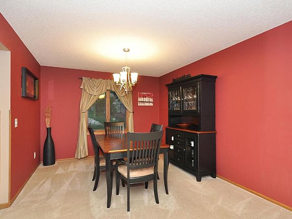 5th image of 4625 Trenton Cir N