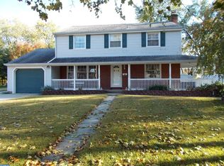 814 Meeting House Rd, Cinnaminson, NJ 08077