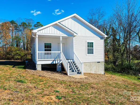 507 32nd St SW, Hickory, NC 28602