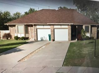 3009 E Longfellow Ct, Wichita, KS 67226