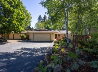 60626 Newcastle Dr, Bend, OR 97702