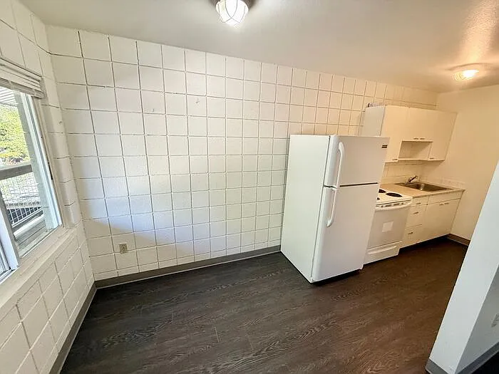 509 S Bryan Ave #12 — Photo 6