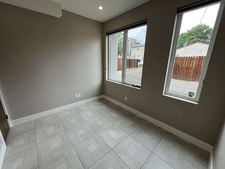 3220 W 18th Ave — Photo 18