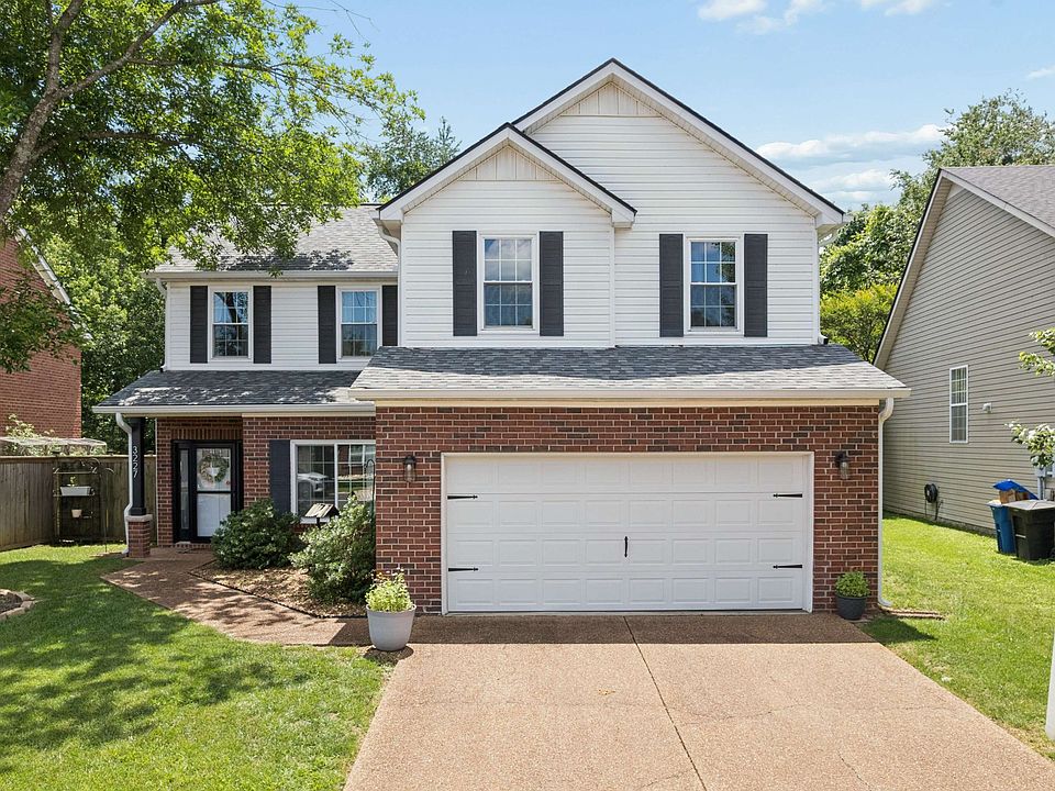 1st image of 3227 Dark Woods Dr