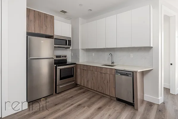 Rented by Rennit Inc. | media 8