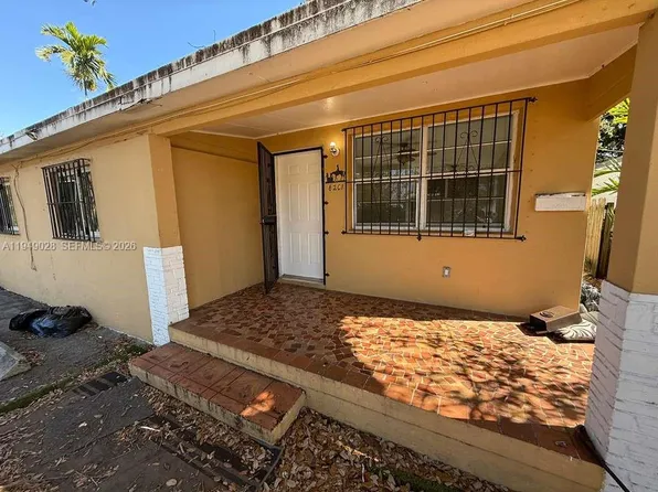 8201 NW 5th Ct, Miami, FL 33150