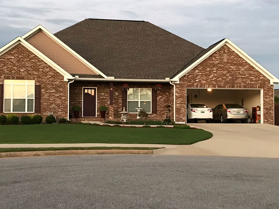 1st image of 13485 Maple Leaf Cir
